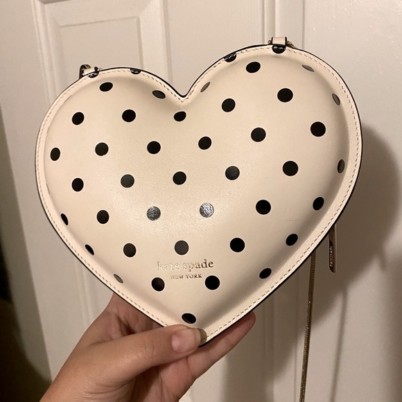 kate spade Handbags - Kate spade heart purse